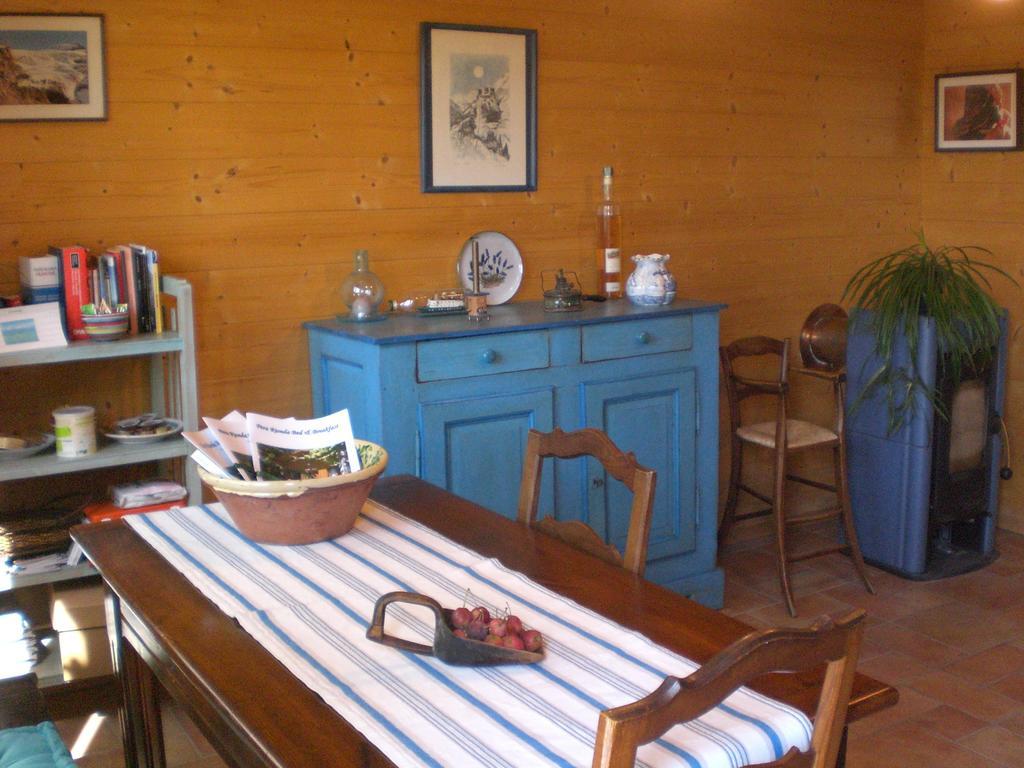 Bed and Breakfast Pera Rionda Caprie Exterior foto